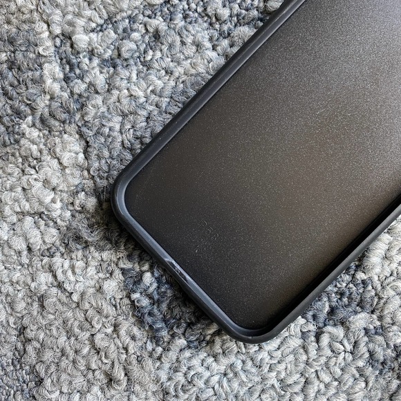 iPhone XS Max Case Vertical Gold Black NEW - Picture 7 of 8